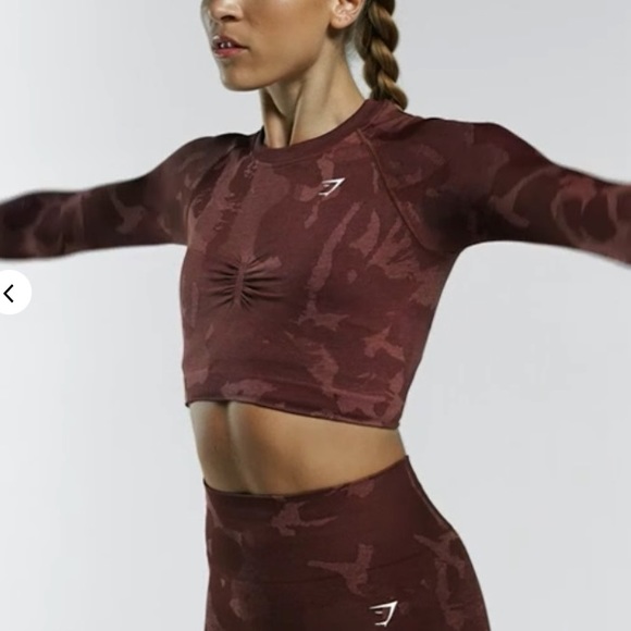 Gymshark | ADAPT CAMO SEAMLESS LONG SLEEVE CROP TOP - Picture 3 of 7